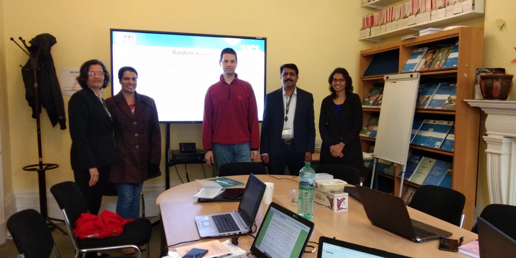 BabySNayak1's tweet photo. Wonderful and hands on  session @GraziosiSergio, on  EPPI Reviewer @ IOE, UCL London on second day of training of SPARC project.. @profsandyoliver , @PreethyDsouza  @MconManipal. https://t.co/4kQzh5jwWR