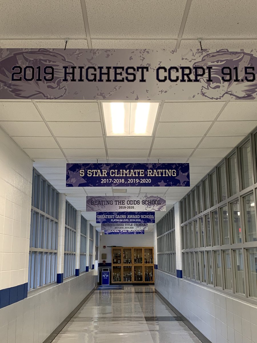 Look at our new Recognition Hallway! 👏
