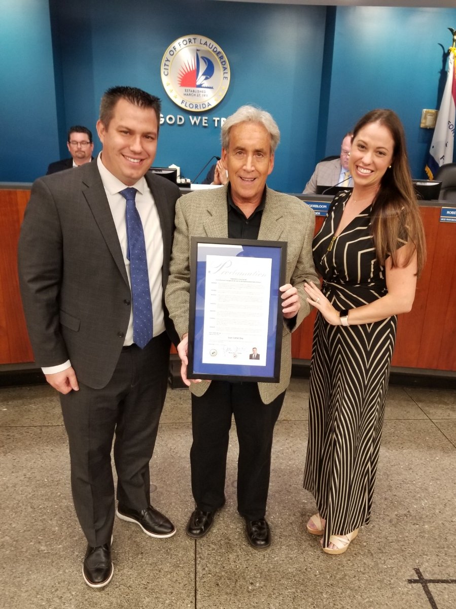 glassman4ftl's tweet photo. Commission once again recognized the great accomplishments in our City's public schools. Honoring Sean Curran from Fort Lauderdale HS, Broward County's Assistant Principal of the Year &amp; Cari Rodriguez from Harbordale Elementary, Broward County's Teacher of the Year! https://t.co/FfDzAT0MJh