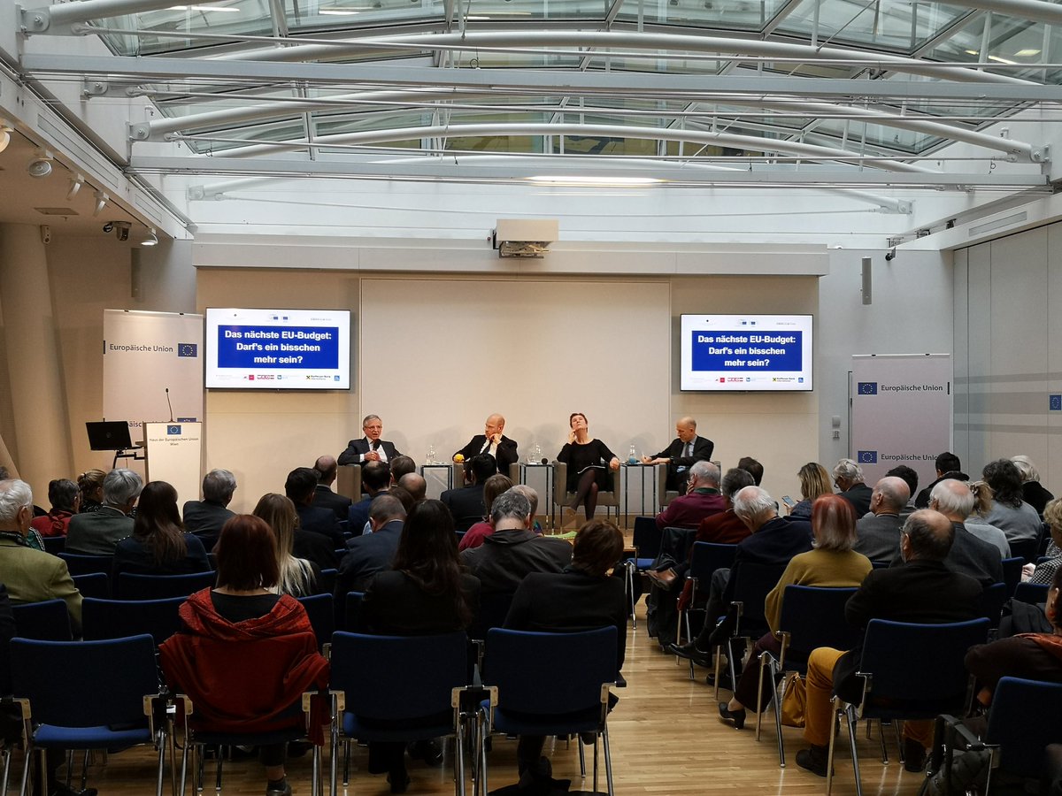 oegfe's tweet photo. Den Eigenmittelanteil in der EU erhöhen ist ein wichtiger Knackpunkt beim #EUBudget, meint Wilhelm #Molterer
Nettozahler/-empfänger Diskussion ist außerdem obsolet, da die Profiteure von den EU-Förderungen zb Ö oder D sind https://t.co/MPLJdTzHId