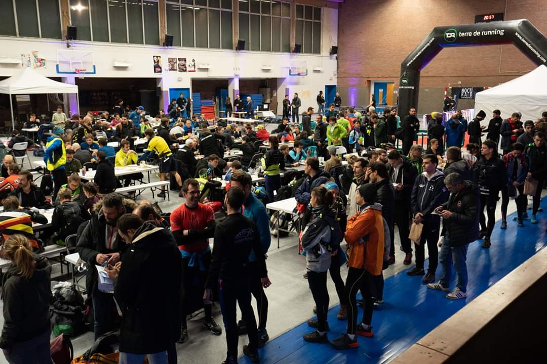 M2SLEMUPSaclay's tweet photo. 📷 Petit recap photo du @NoctiRaid, organisé il y a 10 jours par notre promotion et qui a rassemblé 500 participants ! 
👉 Merci aux institutions, aux partenaires, aux bénévoles et aux participants réunis pour ce beau rassemblement sportif 🔥 https://t.co/JfRPmj4VKp