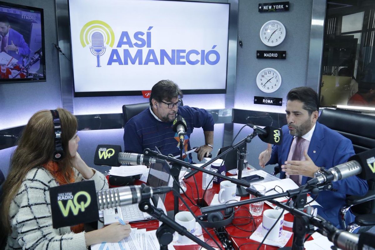 #EnMedios | En conversación con <a href="/CarlosVerareal/">Carlos Vera</a> del programa @AsiAmanecio de
<a href="/WQRadio_EC/">WQ RADIO</a>, el ministro <a href="/IvanOntanedaB/">Iván Ontaneda Berrú</a> destacó la importancia de la aprobación unánime de la Ley Orgánica de Desarrollo de Acuicultura y Pesca, que reemplazará a la Ley que data de 1974.