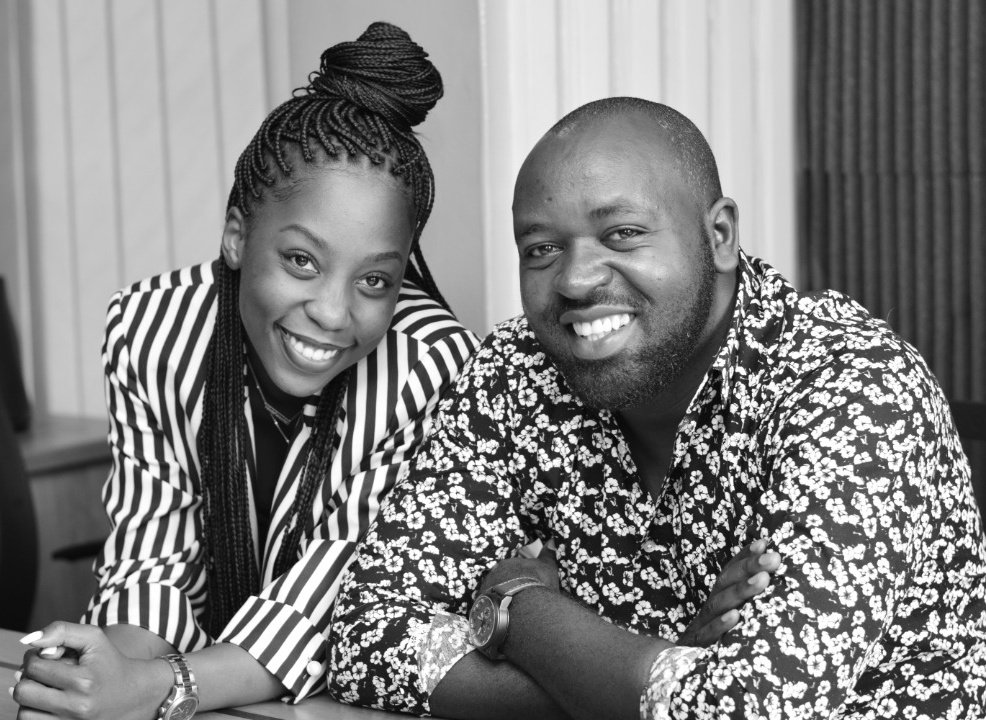 malaikatenshi's tweet photo. My biggest fan😂 @briantuka7
#WorkBesties #SuchAfool https://t.co/VX1yHj6Rjl