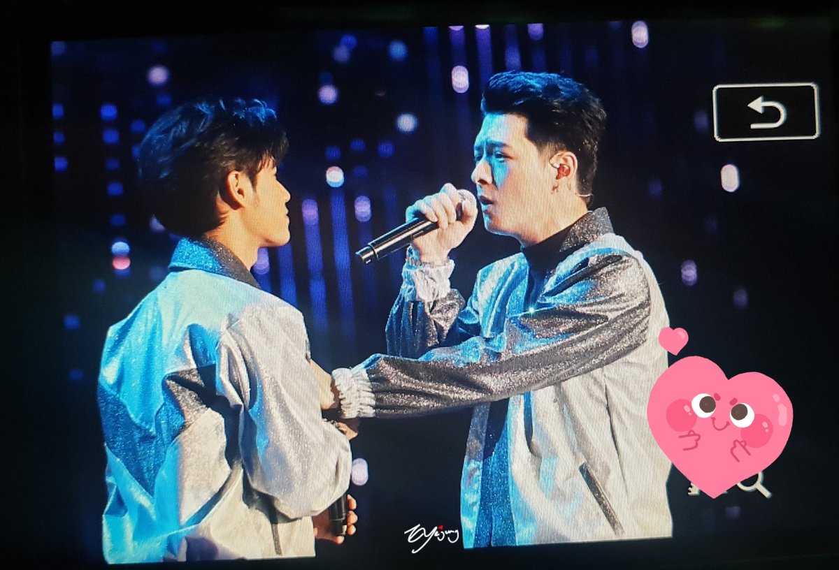 everyday__youu's tweet photo. ร้องเพลงกะแควน

#ทีมพีรญา
#LINETVAWARDS2020 https://t.co/9v4tHaBuqb