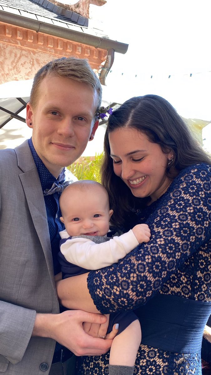 Open for a surprise. #whoredad