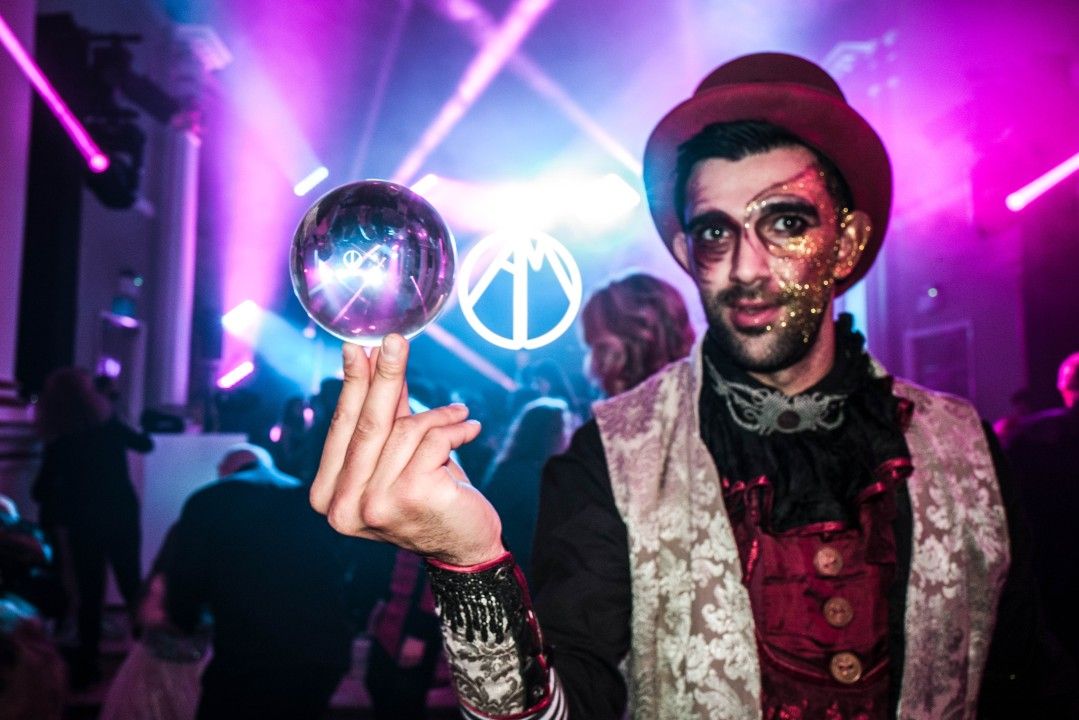In the hunt for entertainment ideas for your next #corporateevent or private #event? We’ve made a list of our recent favourites bit.ly/live-entertain… 💃🏽