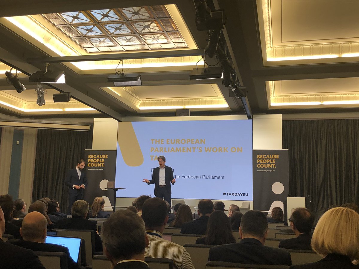 lory_srnt's tweet photo. MEP @paultang explaining how the @Europarl_EN is driving the tax debate in Europe, including tackle Tax havens in the EU #TaxDayEU
@CSREuropeOrg https://t.co/p9r1D7TF9X