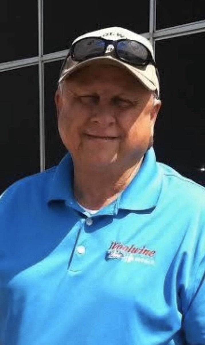 HunterALott's tweet photo. Hold those u love very tight & say all the things u need to say. Lost this man, my Pawpaw, 4 years ago today & Witnessed pieces of my family die with him. You can never prepare yourself 4 something like this but u can better appreciate each day you’re given. #notpromisedtomorrow https://t.co/J24iYrfI14