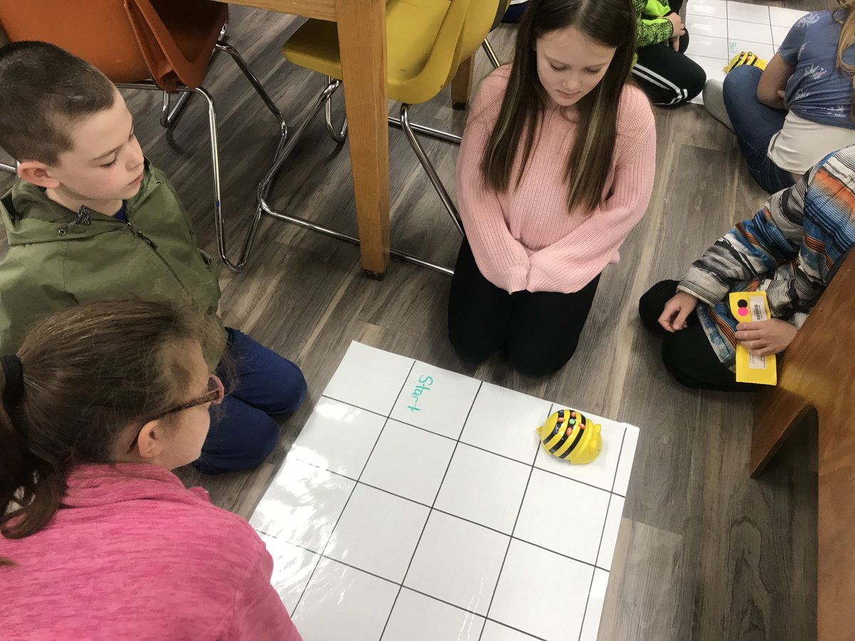 PEFinnovation's tweet photo. Students at @Charleston_ES have enjoyed learning how to problem-solve with Bee-Bots this month! Thanks to @theTSIN for helping us make use of these technologies for teachers & students through our PEF iHub lending library! https://t.co/BeApzainUF