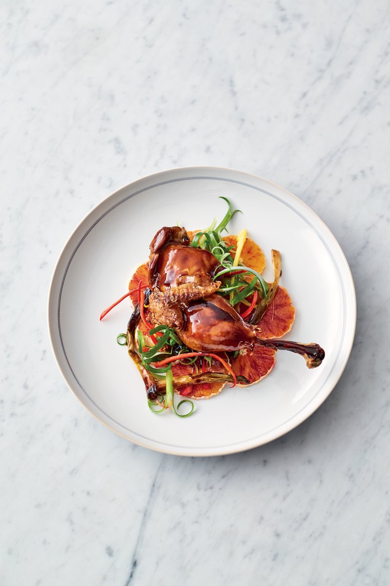 jamieoliver's tweet photo. What do☝️ pan + 🖐️ ingredients make? 😉

Quick &amp; Easy: 
One-pan fabulous fish, p148
Sticky hoisin chicken, p118 
Comforting sausage bake p224 
Harissa chicken traybake p106 

All the recipes on https://t.co/ebASWMp6aF 

 #WednesdayMotivation https://t.co/UVh2fJokUP