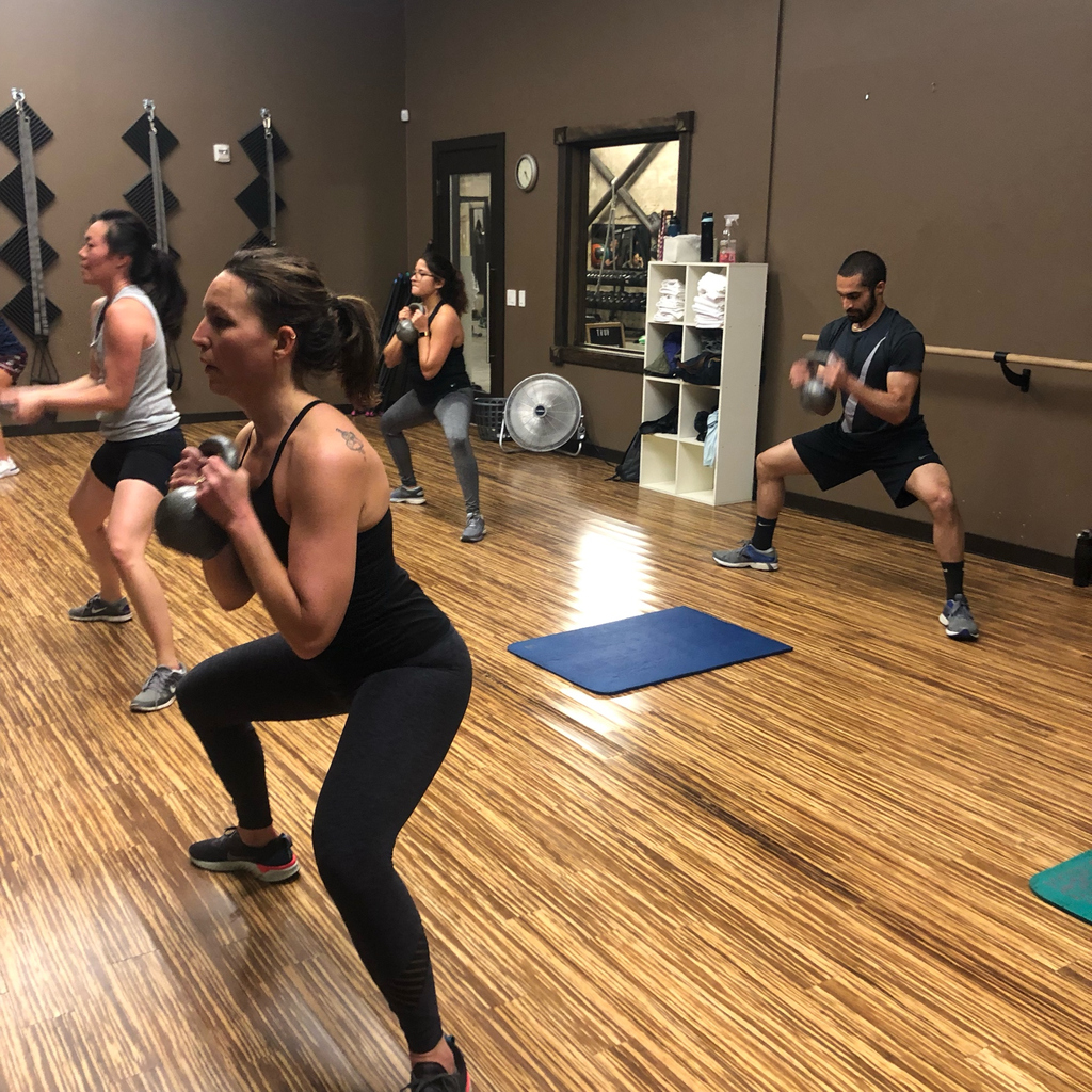 TruveFit's tweet photo. Shout out to Andrea for subbing kettlebell HIIT this week and next while Alison is on vacation!

#hellafit #truve #truvefit #fitness #exercise #health #fitwomen #fitmen #oakland #oaklandfitness #eastbay #bayarea #bestinoakland #strong #groupfitness #gym  #workout #kettlebell https://t.co/6TdonO2QKw