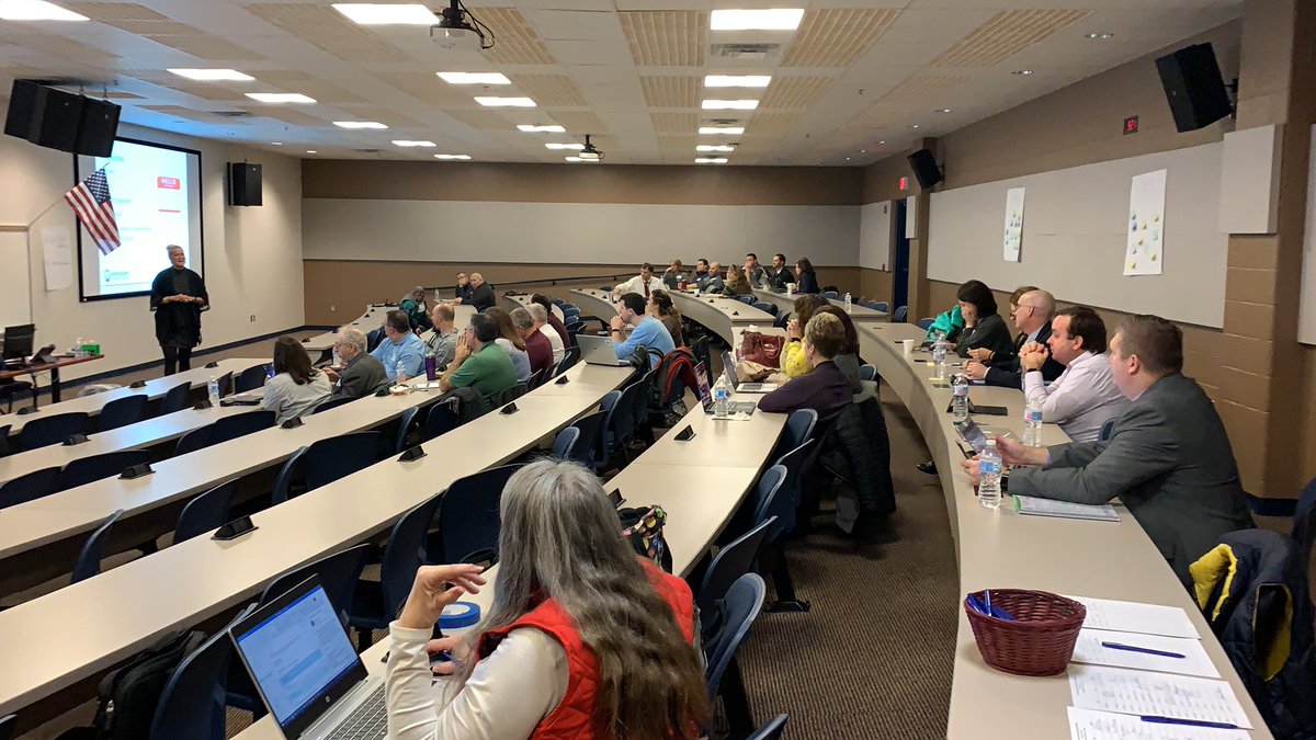 QuercusPrinus's tweet photo. Kicking off the first of 12 science standards stakeholder sessions across PA. @richlandrams 35 community leaders. Starting with hopes, questions, concerns. @STEMecosystems @PADeptofEd @GovernorTomWolf @appalachiaIU8 https://t.co/880stwkFKH