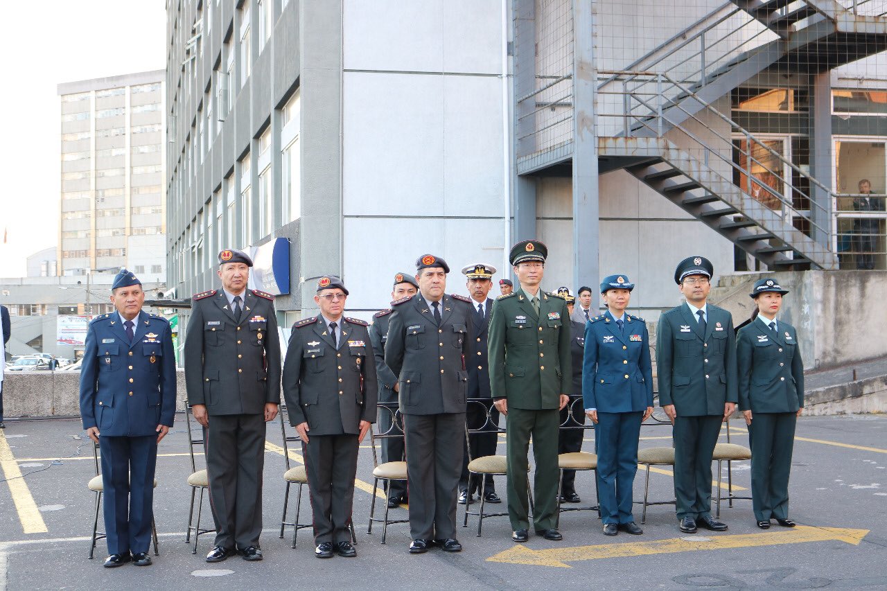 httpspbstwimgcommediaERJSvXbW4AAMY7Iformatjpgnamelarge