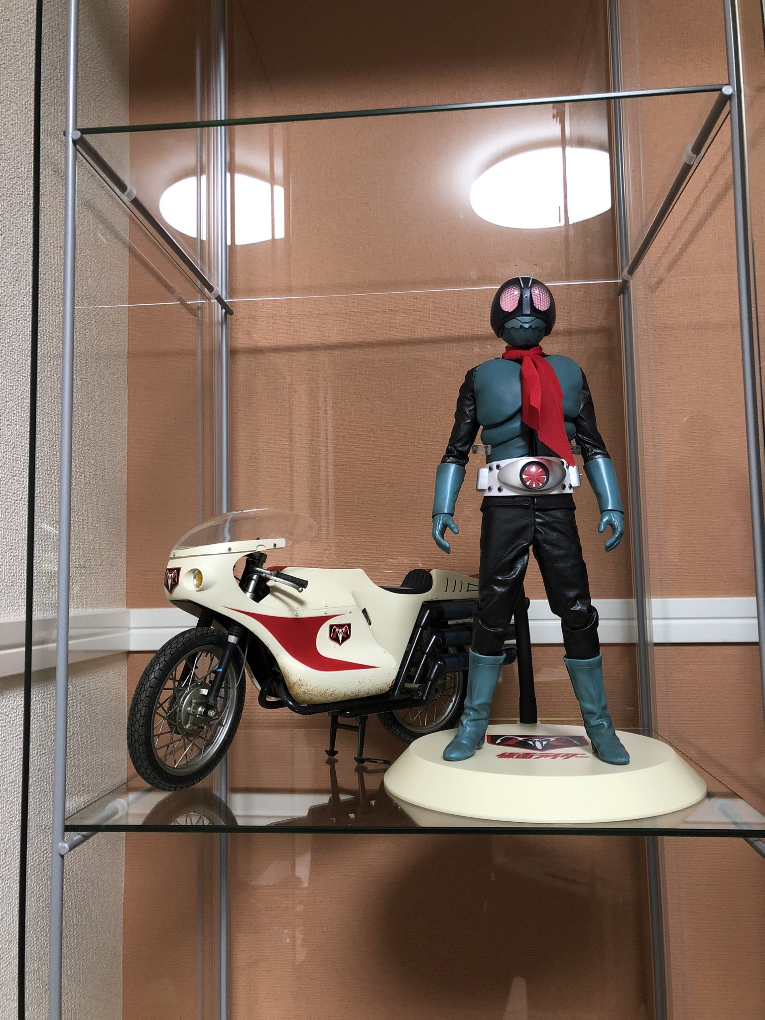 再再再..販 メディコムトイ RAH 仮面ライダー旧1号 旧サイクロン号