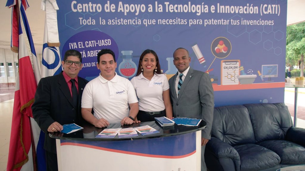 OnapiRD's tweet photo. ¡Listos!
Participamos en el
"Premio a la Investigación @UniversidadUASD 2020"; durante todo el evento nuestro Centro Centro de Apoyo a la Tecnología e Innovación-#CATI en #StandONAPI estará ofreciendo información sobre patentes, a través de las Bases de Datos.
#ONAPIteOrienta https://t.co/KdXhikbxVB