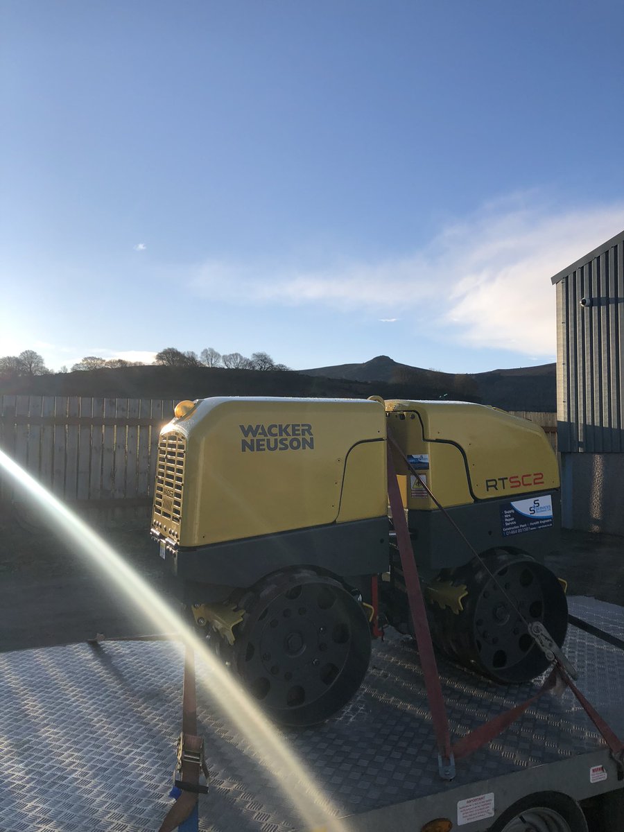 SS_Services_Ltd's tweet photo. Refurbished #WackerNeuson Trench Roller heading back to our client this fine morning. #ssservices #forkliftspecialists #hydraulics #garioch #bennachie https://t.co/UBR7u9rMFL