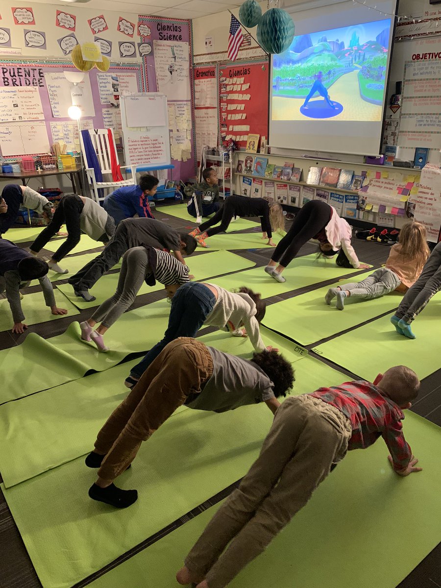 juleshoop's tweet photo. Doesn’t get any cuter than this! K-2 yoga #OTEExploreU #ote1you @OTESchool https://t.co/XK1TGl6JSN