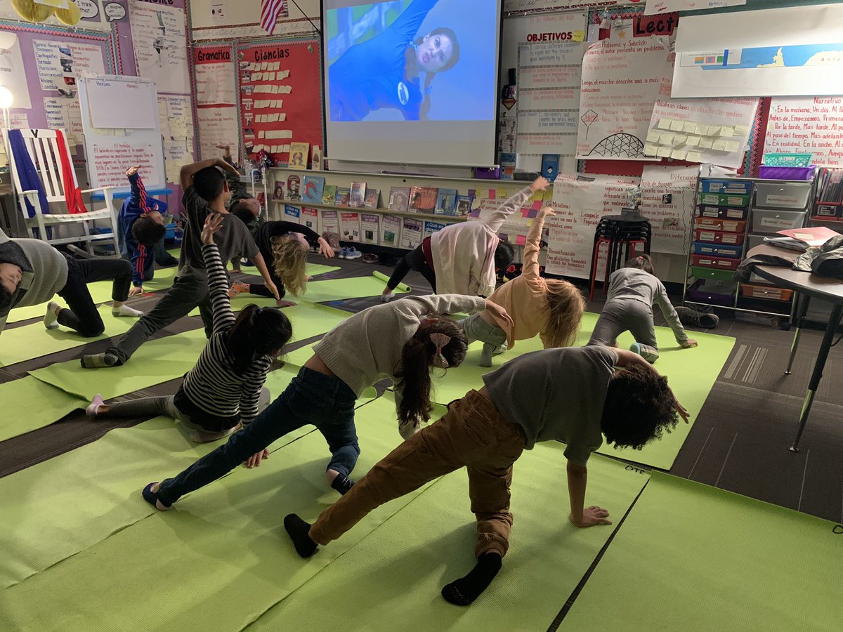 juleshoop's tweet photo. Doesn’t get any cuter than this! K-2 yoga #OTEExploreU #ote1you @OTESchool https://t.co/XK1TGl6JSN