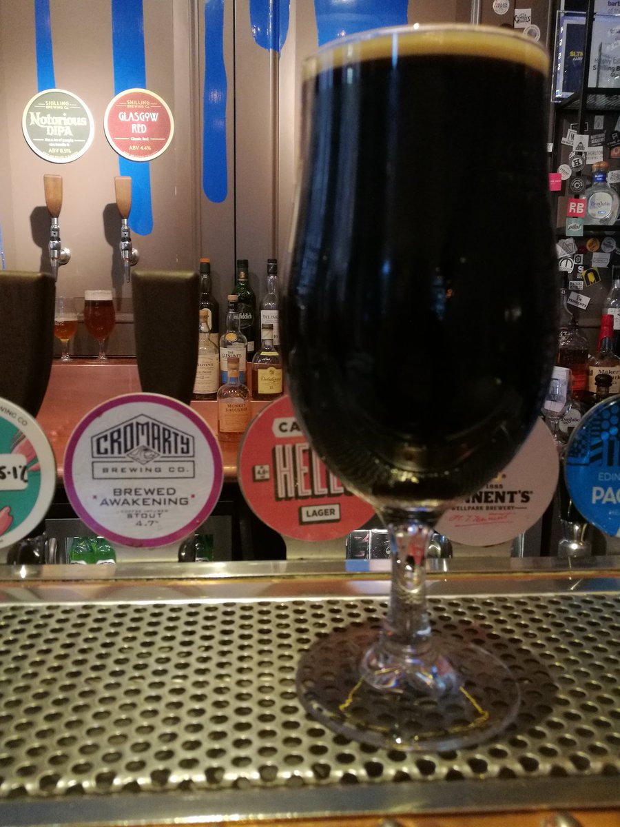 Lee West tweet media