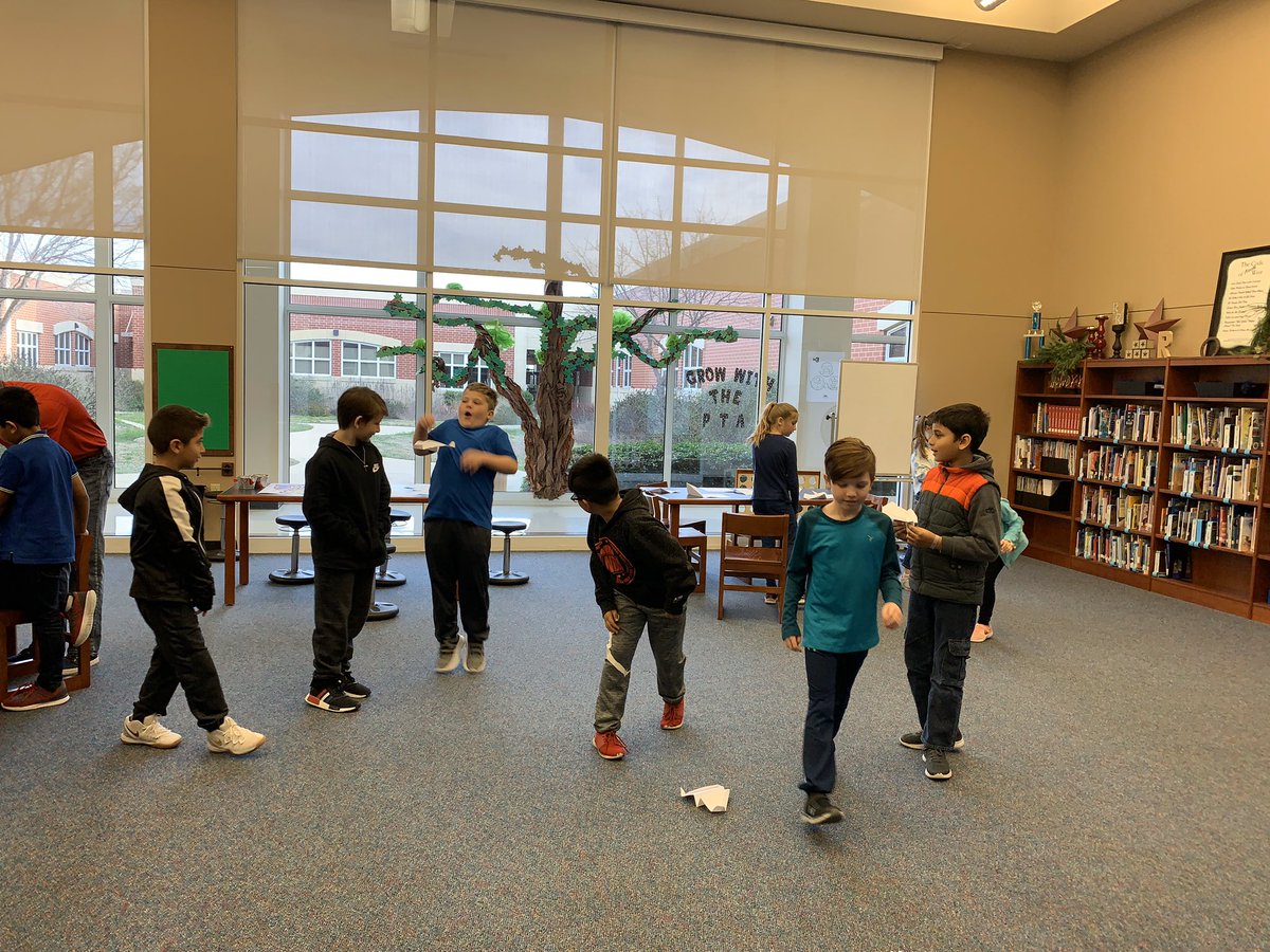 Thank you <a href="/LockheedMartin/">Lockheed Martin</a> for teaching our <a href="/RoanokeRangers/">Roanoke Elementary</a> during a special Engineering in the Classroom experience. #resunique #EngineersWeek #EWeek2020