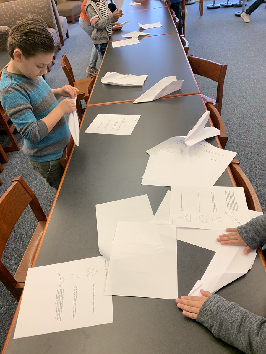 MrsColeRES's tweet photo. Thank you @LockheedMartin for teaching our @RoanokeRangers during a special Engineering in the Classroom experience. #resunique #EngineersWeek #EWeek2020 https://t.co/7sQ4npqceW