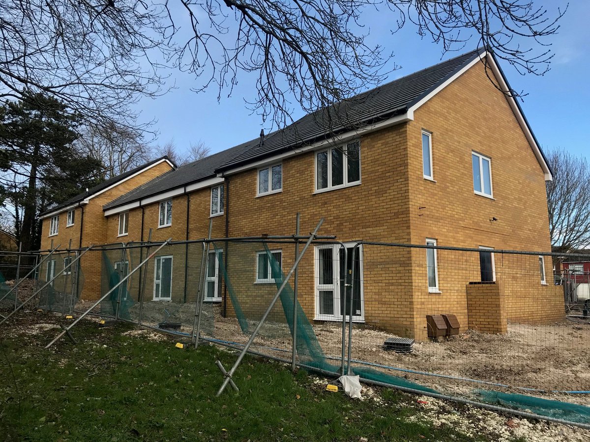 Architects_KSA's tweet image. Our scheme for @WeAreVIVIDhomes at Harlech Close in Basingstoke is really coming along well. The first part of a wider regeneration that we are collaborating on, to provide much needed affordable homes. #NewHomes #AffordableHousing