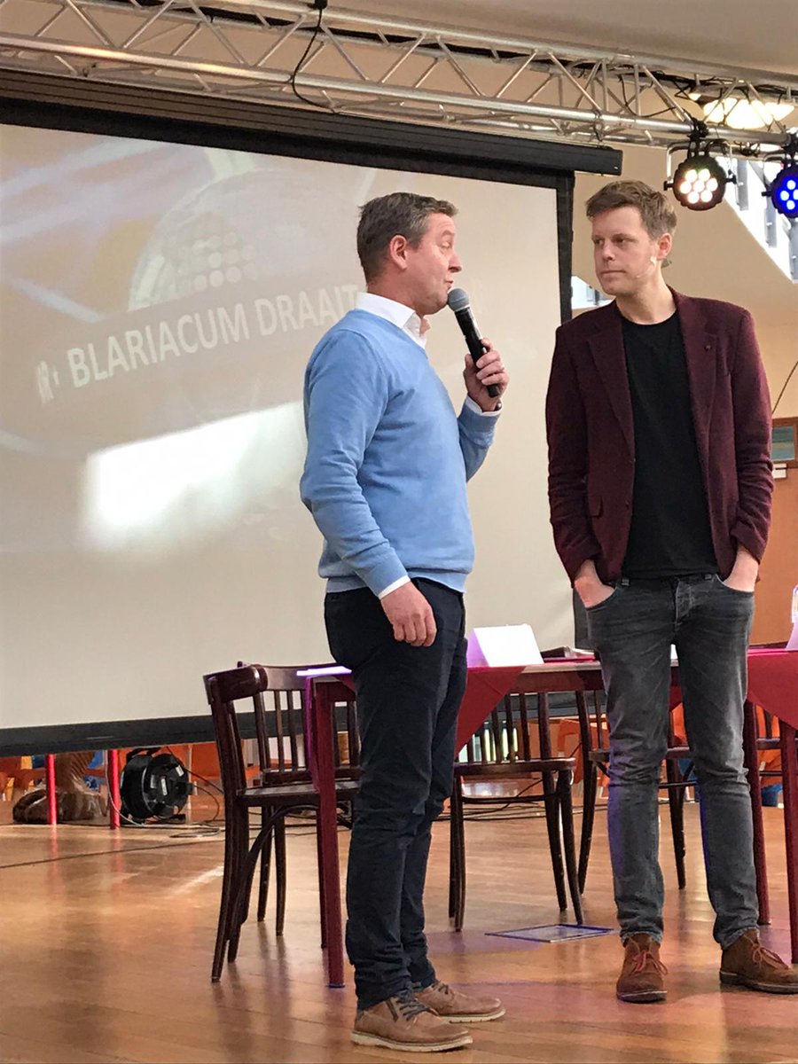 De wereld om ons heen verandert razendsnel en wat betekent dat voor het onderwijs van onze leerlingen? Op 13 februari is het Blariacumcollege aan de slag gegaan om de toekomst van ons onderwijs verder uit te diepen en te onderzoeken. blariacum.nl/2261/