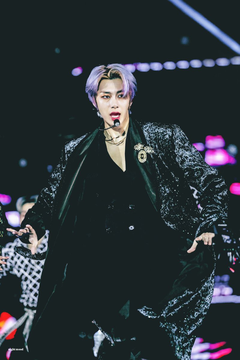 nightmood0115's tweet photo. 191227 
#형원 #HYUNGWON #MONSTAX https://t.co/uYNJcWxih3