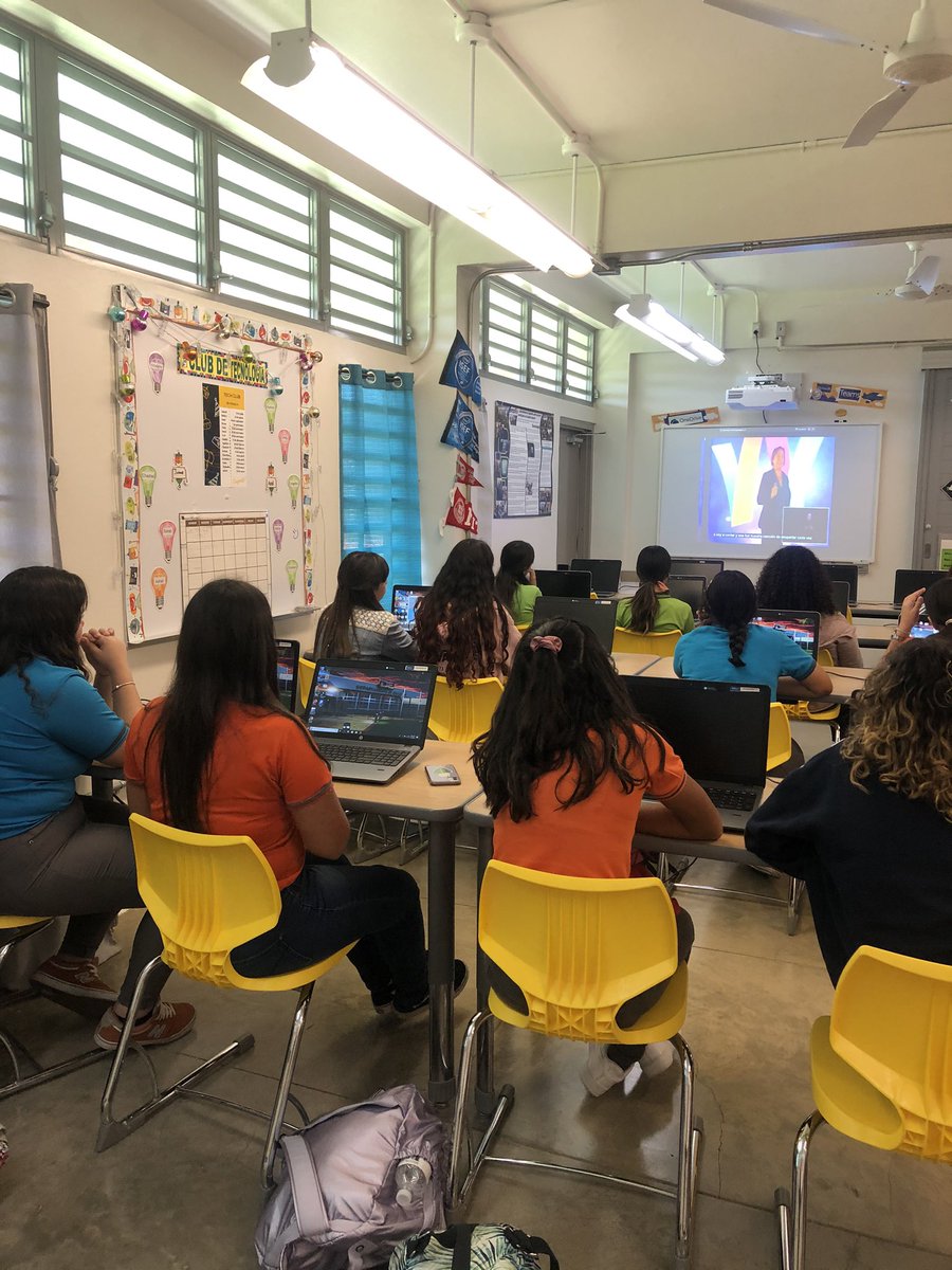 techclubdcg's tweet photo. Las chicas de @CornatePrinces1 y del @techclubdcg de la @EscCarlosGlez participando del #WomenWhoLead Summit. ¡Empoderando nuestras estudiantes! @EDUCACIONPR #WWL20 https://t.co/VVrRM8p77f
