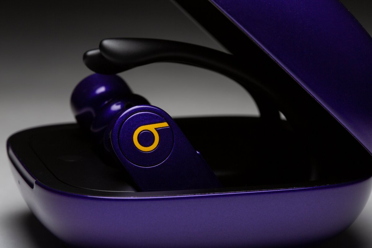 colorware powerbeats pro