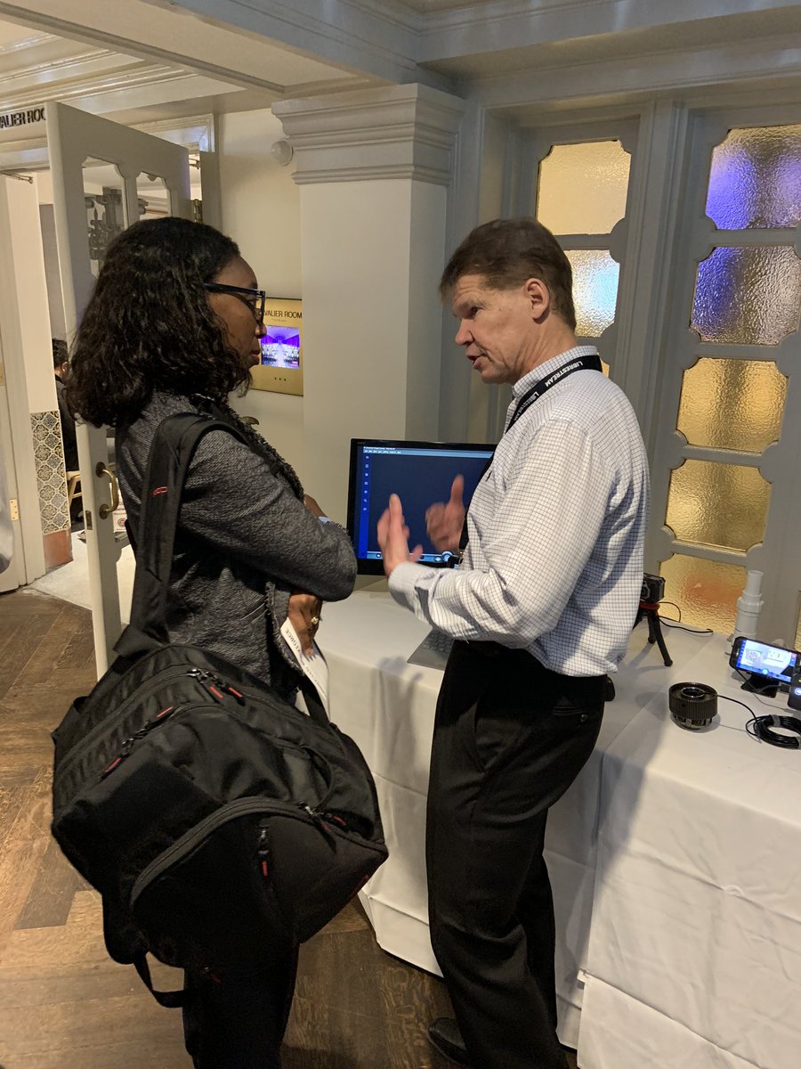 Librestream's tweet photo. Day 1 of the #LibInnovatorForum has begun, thank you to all our partners for kicking off the event in the demo hall. @realwearinc @Vuzix @dynabookusa  @OlympusIMS https://t.co/FlDpyxrg1A