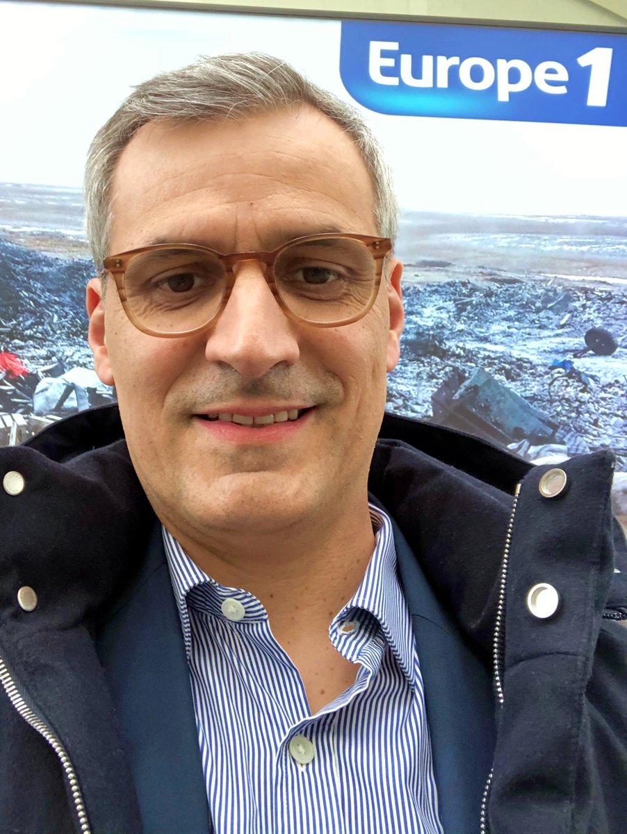 aiokarakuri's tweet image. #ONAIR avec @Europe1 🎙
&quot;Comment améliorer la santé des salariés ?&quot; La réponse de @Numii_IoT avec la 1e #bdd sur le travail humain.
Merci encore pour l&apos;accueil formidable de @EAssayag 
Et au coach du jour; @LaurentChoain
📻 #interview #Europe1