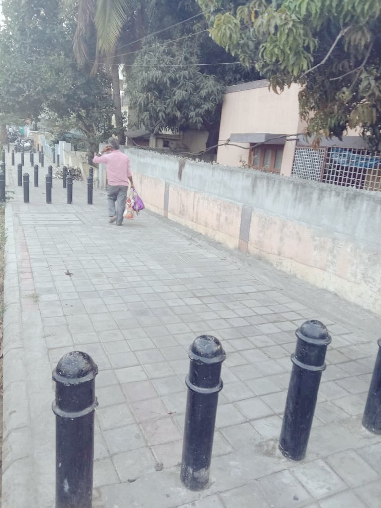 #Cleared #Footpath #Encroachment 
#SpecialDrive
@kmpalyatrfps
#ಪಾದಚಾರಿಮಾರ್ಗ #ಆಕ್ರಮಣ 
#ಒತ್ತುವರಿ #ತೆರವು
#ವಿಶೇಷಕಾರ್ಯಾಚರಣೆ

@AddlCPTraffic @CPBlr @jointcptraffic @deepolice12 @blrcitytraffic @BlrCityPolice @kmpalyatrfps