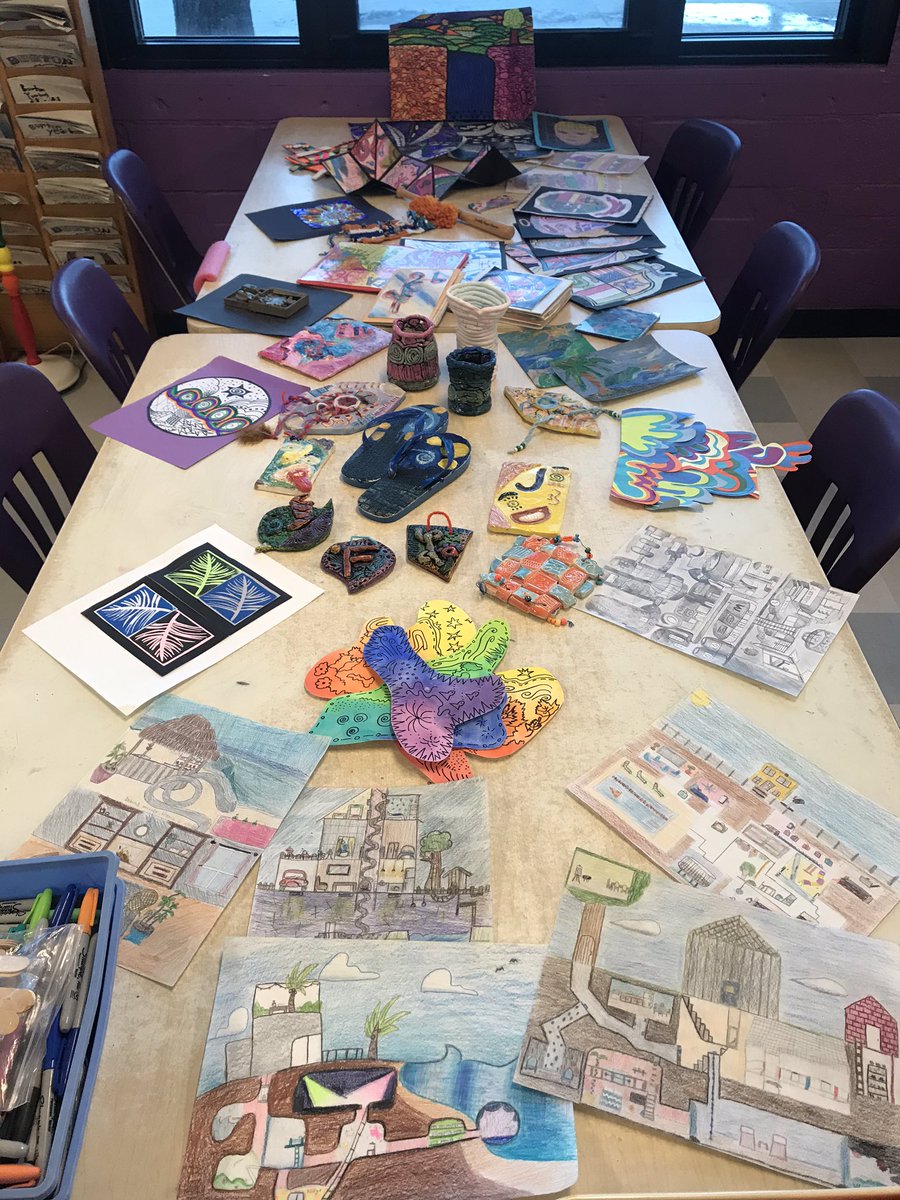 NorupArt's tweet photo. Spending most of the day today at Burton Elementary, showcasing the 6-8th grade Art program at Norup. Wow! What fabulous students are coming our way at Norup!
#berkleydifference https://t.co/w2RI18SJiJ