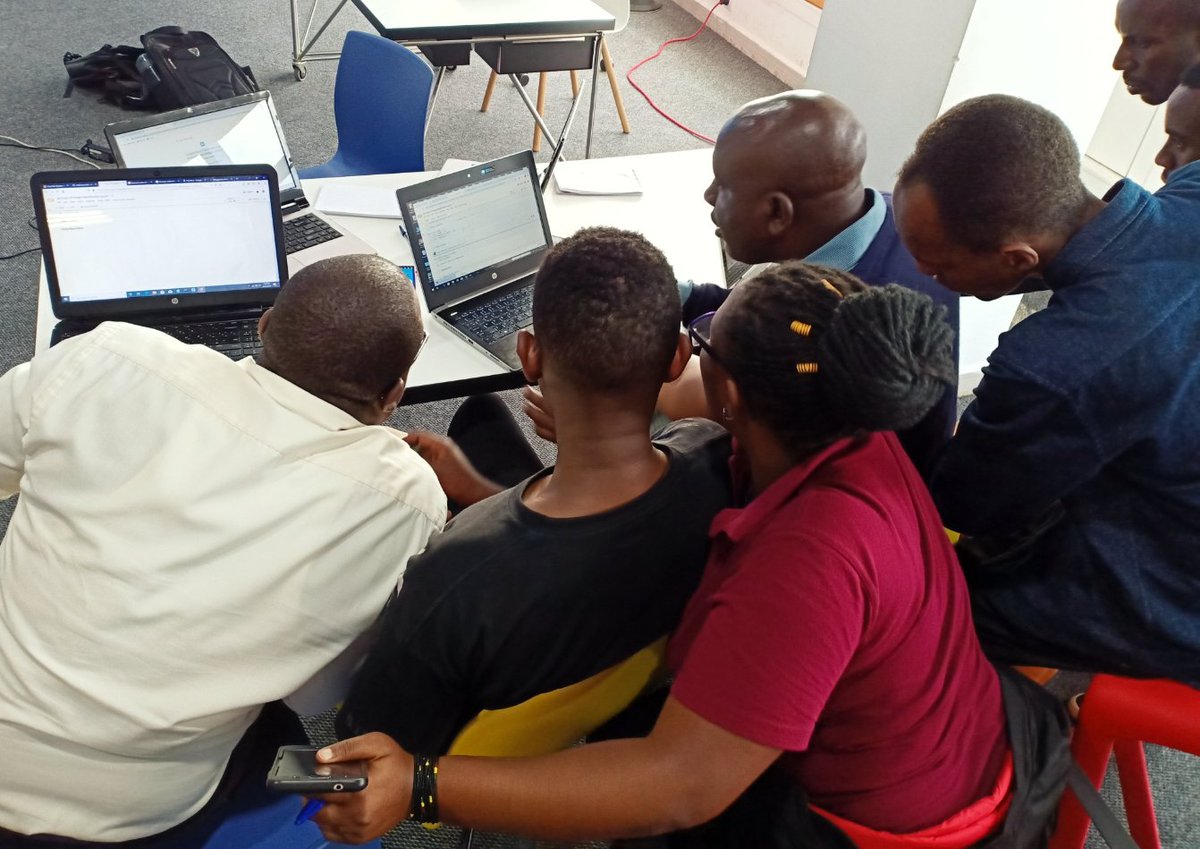 Day 1: Intense group discussions here at @DigiCenterRW participant are working on Image Classification,Fraud detection and Recommendation Engine. @giz_gmbh FairForward @RwandaICT @RISARwanda @Uni_Rwanda  @Rwanda_Edu #rwot #buildingcapacities in emerging technologies.