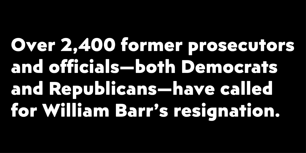 AG William Barr is under fire right now as over 2,400 former prosecutors & officials who served for both Dem & GOP presidents signed an open letter calling for him to resign for overruling the DOJ's sentencing recommendation for Donald Trump's former campaign mgr, Roger Stone. 2/