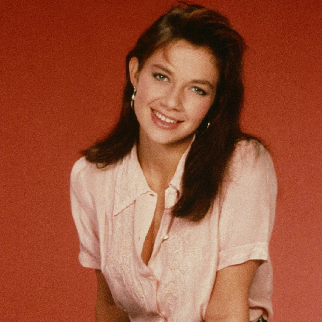 Happy 54th birthday to Justine Bateman!!    