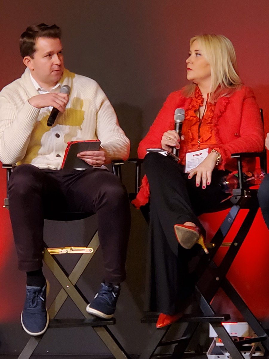 SueZoldak's tweet photo. Check out my business partner @MaryCaswell speaking at #Reeds20 about messaging and campaigning in swing states. WE ARE GOING TO ROCK #2020 π #Election2020 #campaignexperts #gopstrategist https://t.co/XlVu4psMs9