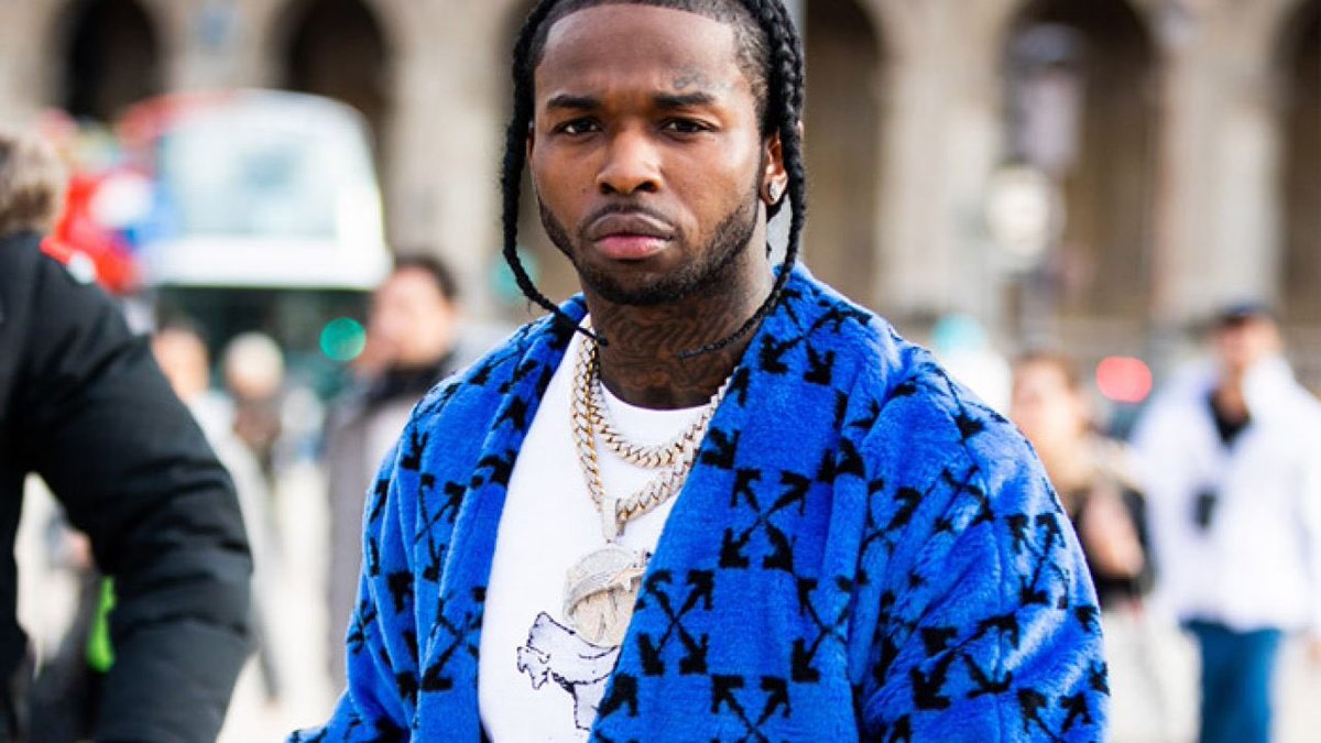 Astrorap1's tweet photo. Selon @TMZ le rappeur Pop Smoke serait mort lors d’un cambriolage ayant mal tourné. Il avait 20 ans et était promis à une belle carrière. Toutes nos condoléances vont vers sa famille et ses proches #PopSmoke https://t.co/uxd9fNGAWT