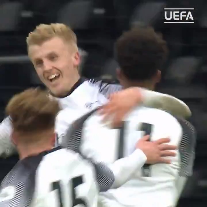 Debutants @dcfcacademy🏴 have been storming through the #UYL and Derby made certain of a round of 16 berth with @louie_sibbo's late clincher against @BVB 🙌🙌🙌🙌🙌
Watch highlights on #UEFAtv📺 http://bit.ly/UYLgoals