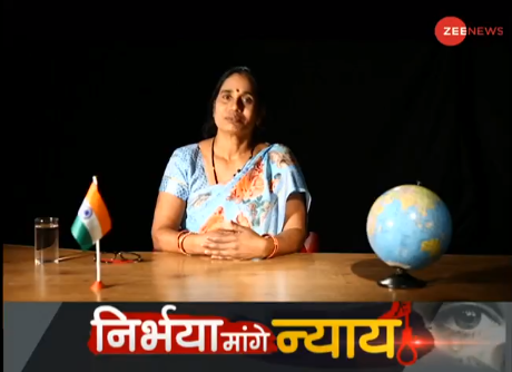 ZeeNewsEnglish's tweet image. #MaaKaSandesh: Must listen a message from a Mother to the nation

Watch Live: zeenews.india.com/live-tv

@sudhirchaudhary #DNA
