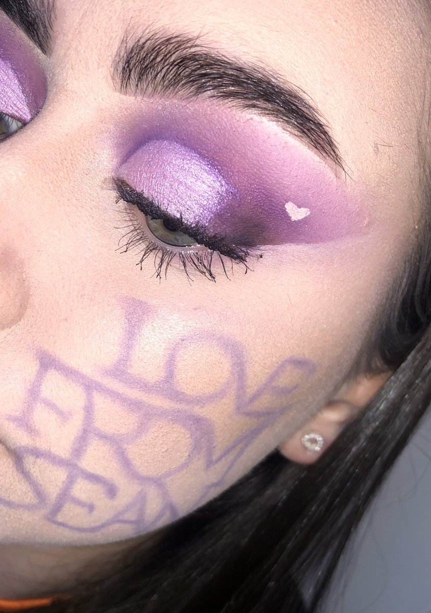 dolanstesla's tweet photo. i’ve done this makeup look inspired by #LoveFromSean i’m so proud of you both, the documentary was amazing. i love you so much thankyou for sharing it with us we all love and support you. your dad would be so so so proud <3
-
@EthanDolan @GraysonDolan #LoveFromSean <3 https://t.co/knOVWyydwP