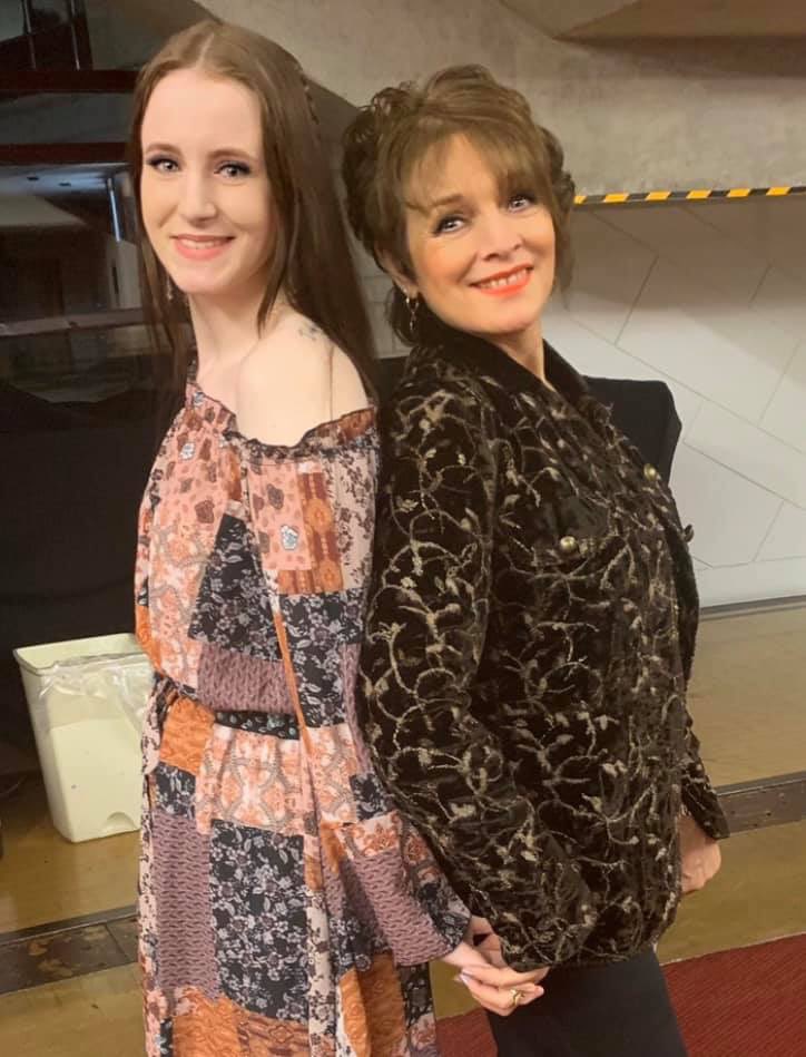 Follow you’re heart. Nothing but love for you, always. ❤️🎶🙏🏻 <a href="/MaryDuff_Singer/">Mary Duff Official</a>