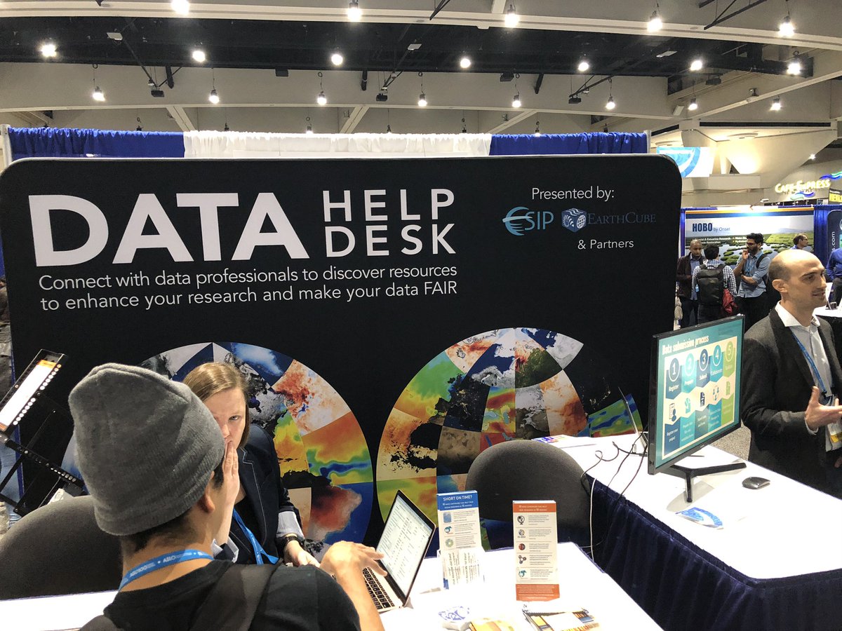 deepseadawn's tweet image. More #datahelpdesk magic at #OSM20 by my friends at @Scripps_Ocean, @BCODMO and @ESIPfed