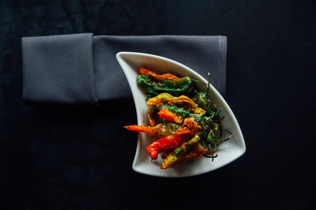 bluellamaclub's tweet photo. Our American #SharedPlates menu is built to offer fresh #localfoods while also supporting #sustainabledining practices. Check out these mouthwatering shots of a few of our favorite #vegetarian dishes currently available on our #dinner menu. #bluellamajazzclub #annarboreats https://t.co/msdVjoOTnA