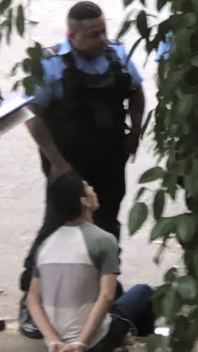 AnpdhOficial's tweet photo. 🔵 #AnpddhInforma I La policía de #Ortega detuvo esta mañana al activista político Flavio Latino en el sector de la UCA. Latino fue uno de los jóvenes que encaró al diputado orteguista #EdwinCastro en las manifestaciones por el incendio de #IndioMaíz en el 2018. #SOSNicaragua https://t.co/g5T4bLaqdv