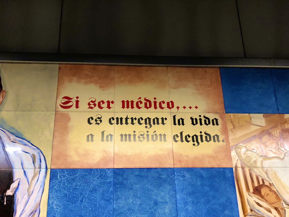 amandiux_aa's tweet photo. Meditación o inspiración en los andenes del metro de Madrid #Madrid #gregoriomarañon #IU2020 https://t.co/J2ii09jdYv