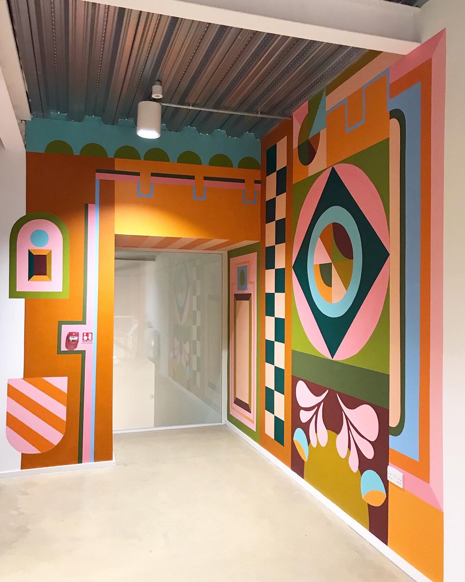 Chez_Studio's tweet image. My Gallery is a Temple, 2020 🦚🍑🍭🌴🌞🌸 My mural at @mk_gallery for #MKCalling2020 🕺

Thanks everyone who came to the private view, it was amazing to see 130 artists work &amp;amp; hundreds of people out in the rain to support us 🌈

Open until 17.05.20, it’s free and fabulous 👏💕
