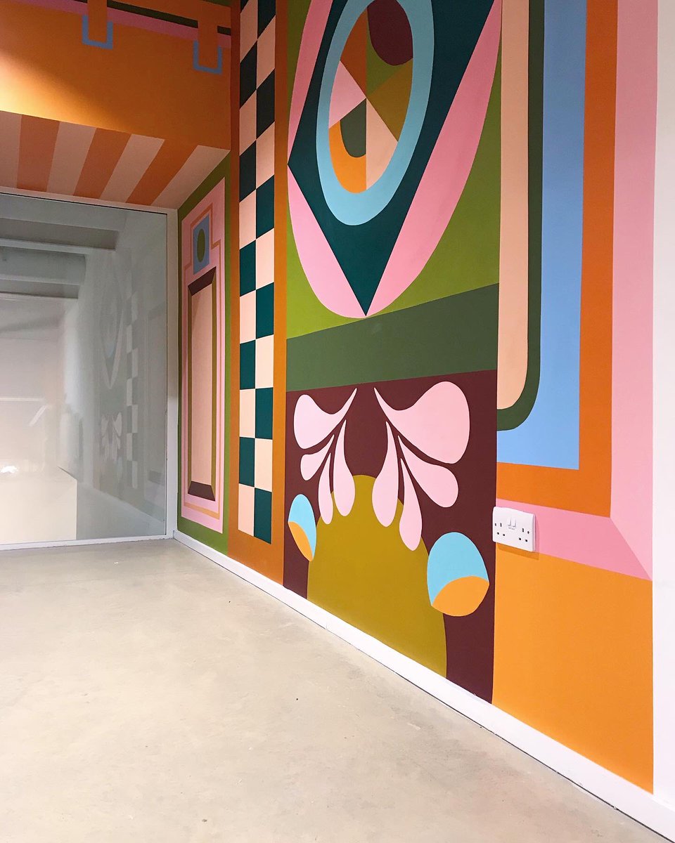 Chez_Studio's tweet image. My Gallery is a Temple, 2020 🦚🍑🍭🌴🌞🌸 My mural at @mk_gallery for #MKCalling2020 🕺

Thanks everyone who came to the private view, it was amazing to see 130 artists work &amp;amp; hundreds of people out in the rain to support us 🌈

Open until 17.05.20, it’s free and fabulous 👏💕