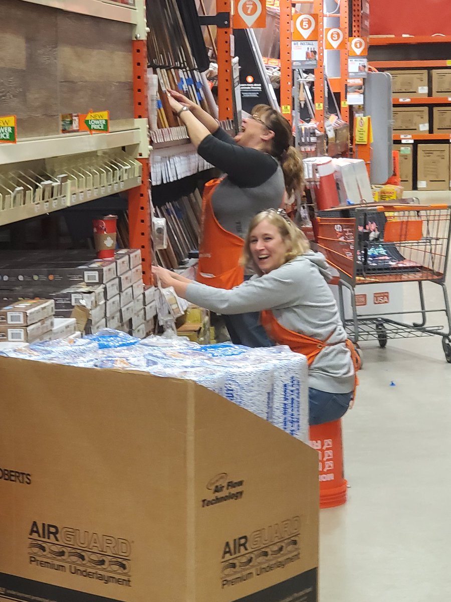 JoshuaMendiol17's tweet photo. Having a blast with inventory! Best team in the company. @Mark_Gridley @jo_yates4 @smt81 @michaelcasey57 @Debbie14128887 https://t.co/ZYRyvhKNgQ
